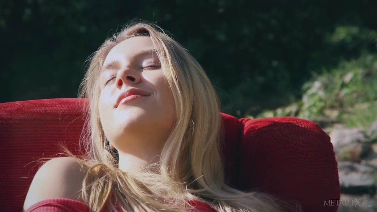 Outside Dream 2 - Arya - MetArtX