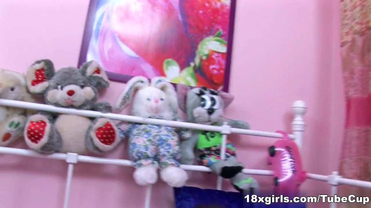 Horny Lana Shows Off Plowing Her Pussy