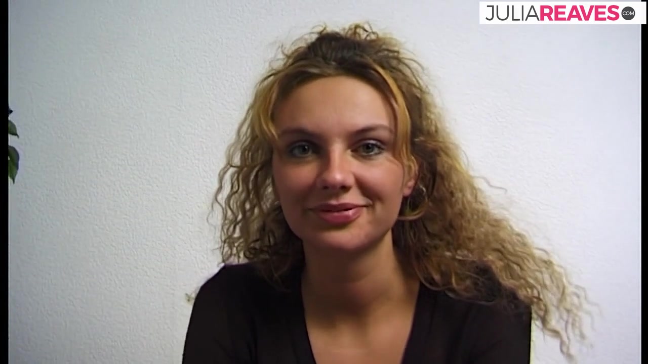 Horny Girl Rubs Her Clit Then Finger Fucks Herself Hard - RetroGermanSpannerTour