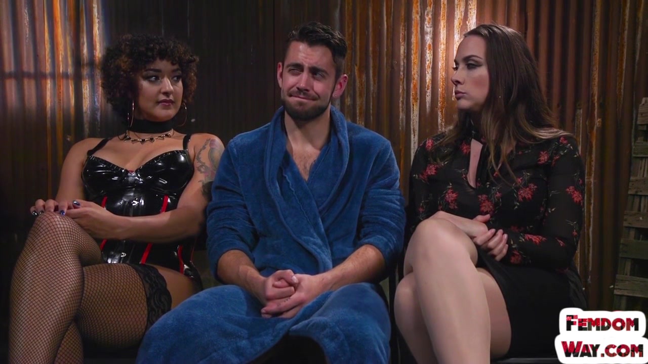 ***latex and facesitting femdoms strapon peg dude asshole