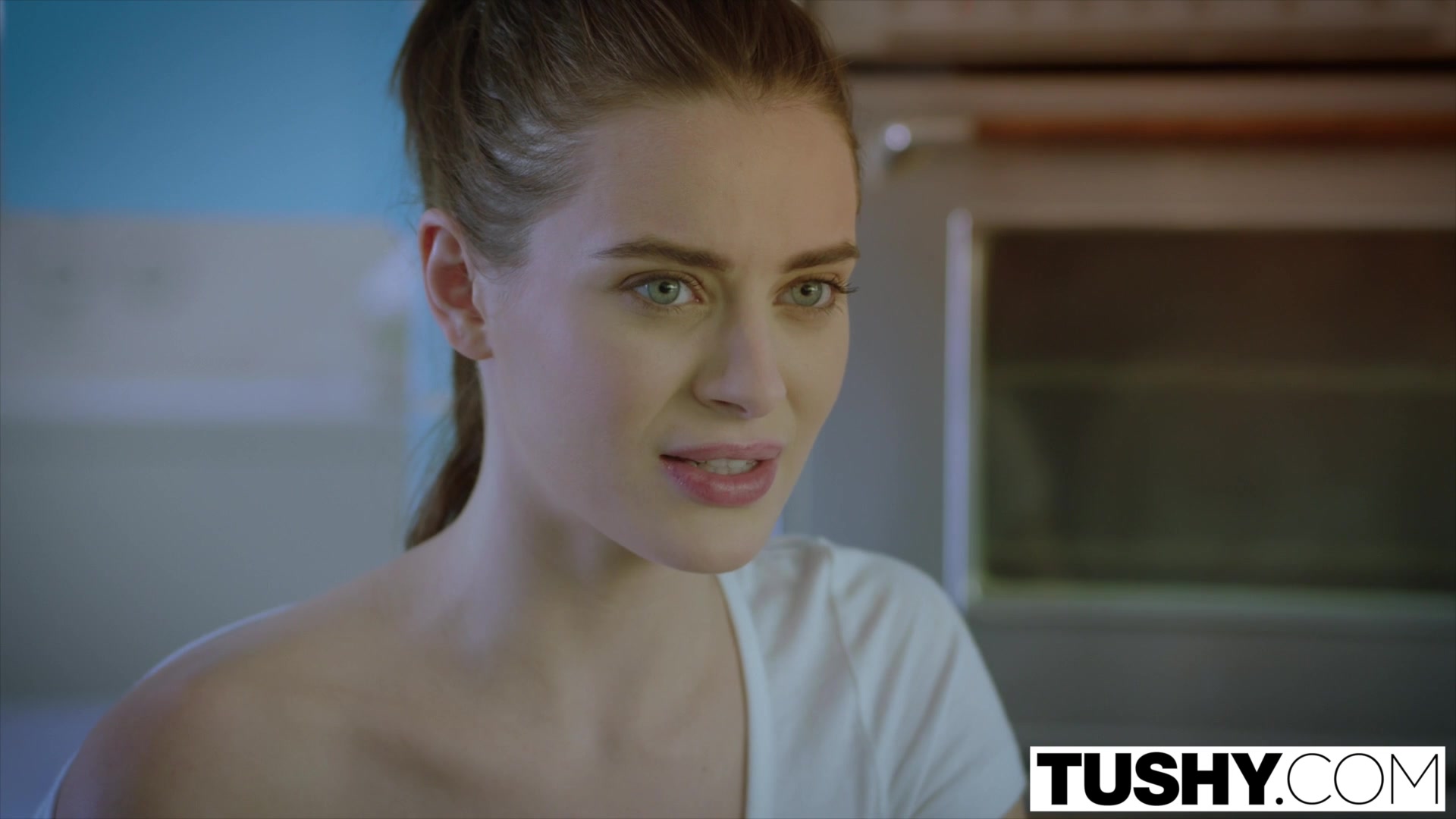 TUSHY Pretty teen 18+ Gets Even With Her Cheating Boyfriend