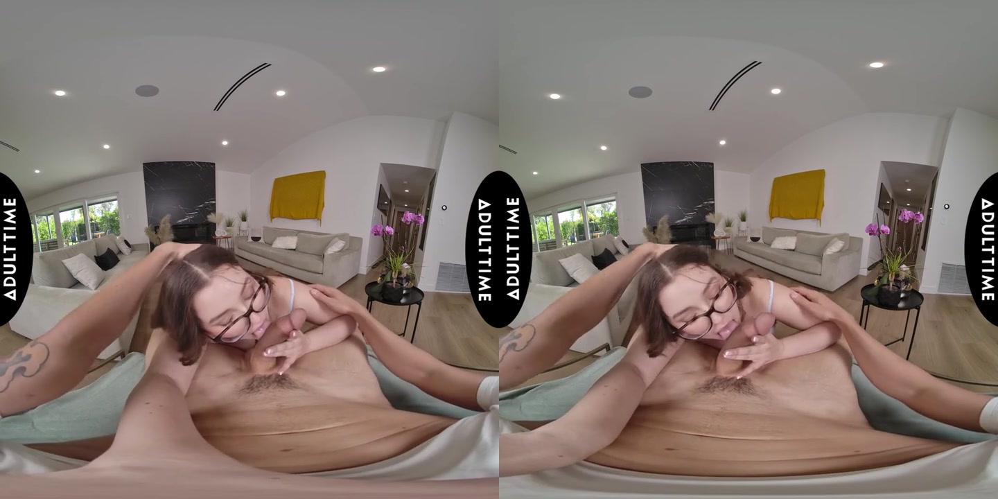 UP Close VR with Leana Lovings, Scene #01