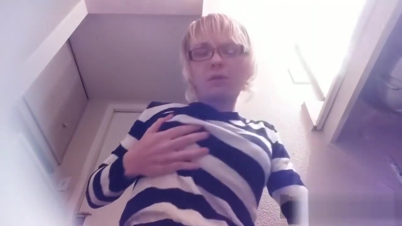 MtF Girl self pleasuring in cute clothes