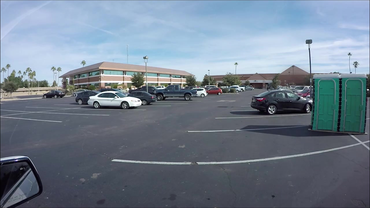 Porta Gloryhole Thick teen 18+ swallows loads of cum parking lot