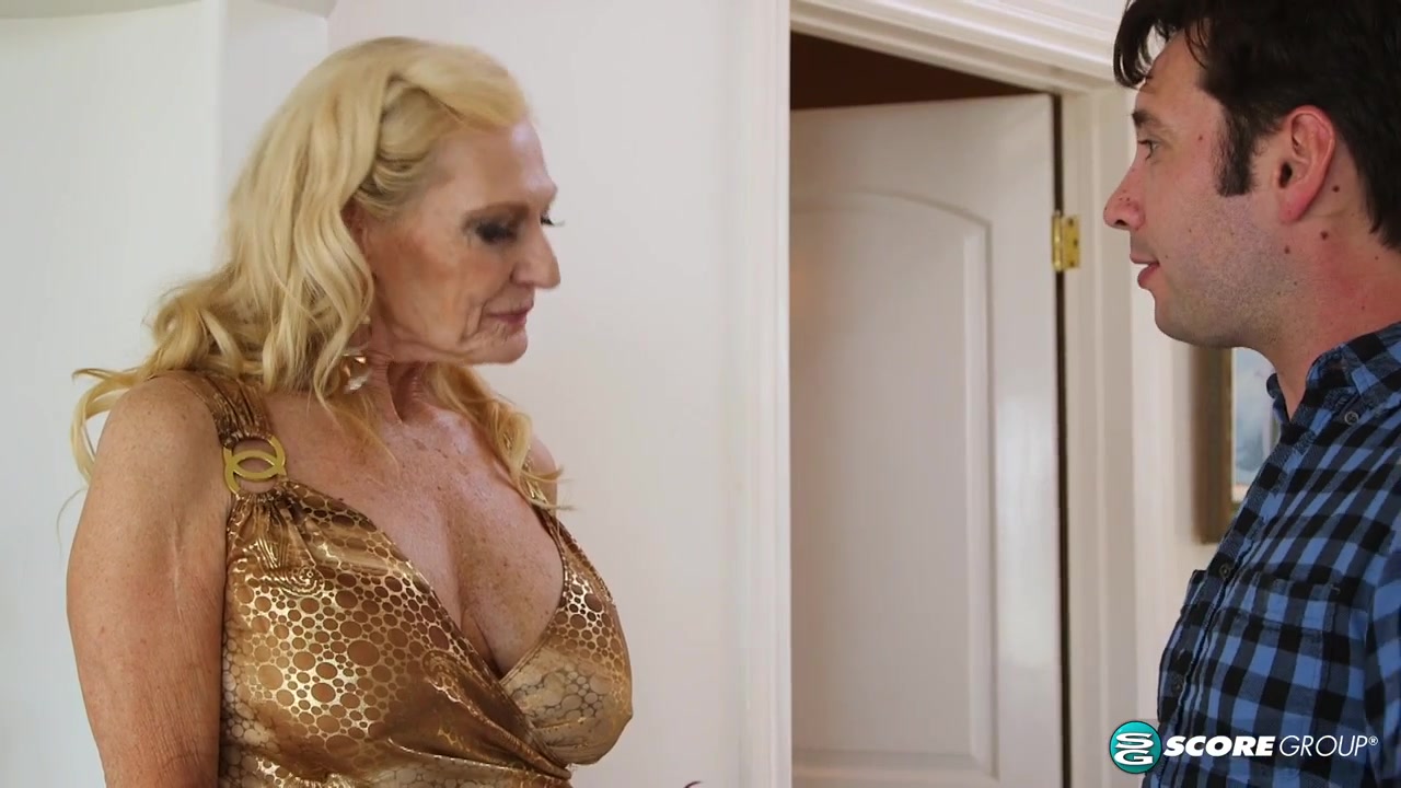 Layla is 68, and this is her first time...on-camera! - 60PlusMilfs