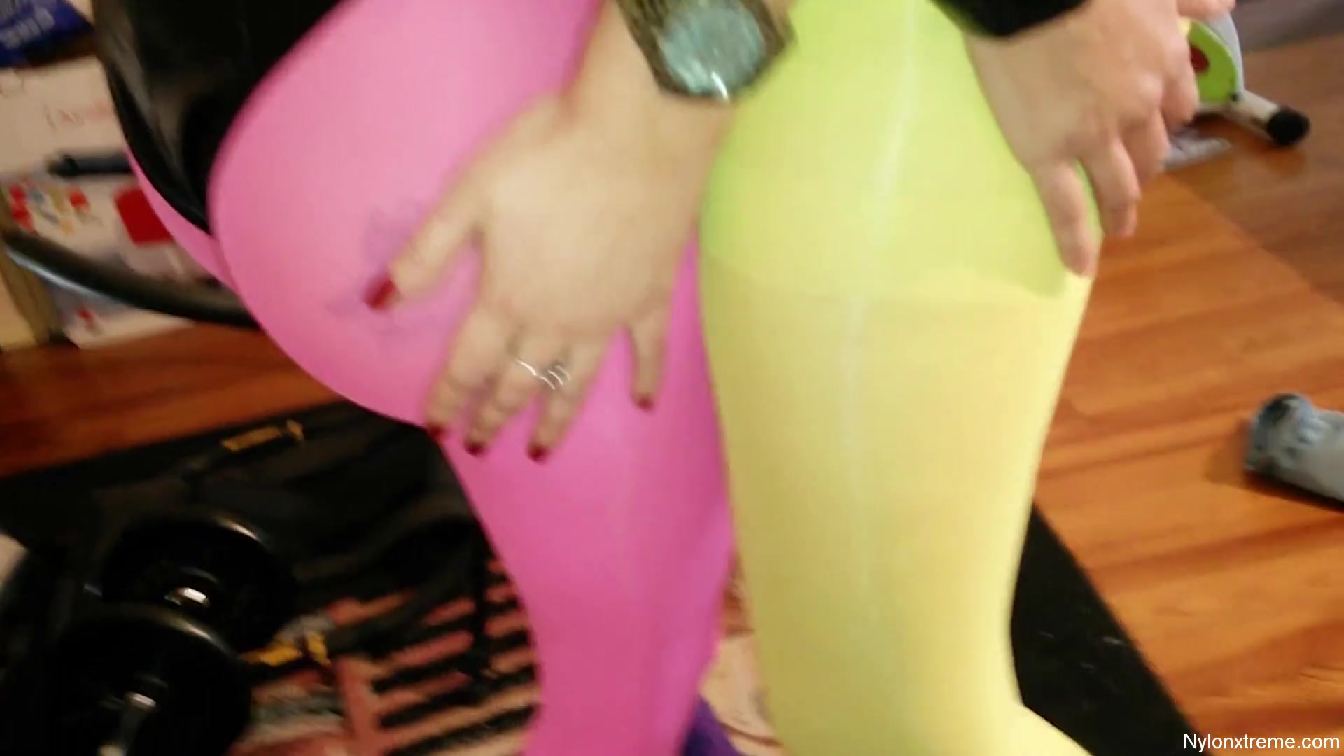 54 Threesome Pink Nylon And Yellow Pantyhose - Sex Movies Featuring Sexy Tights