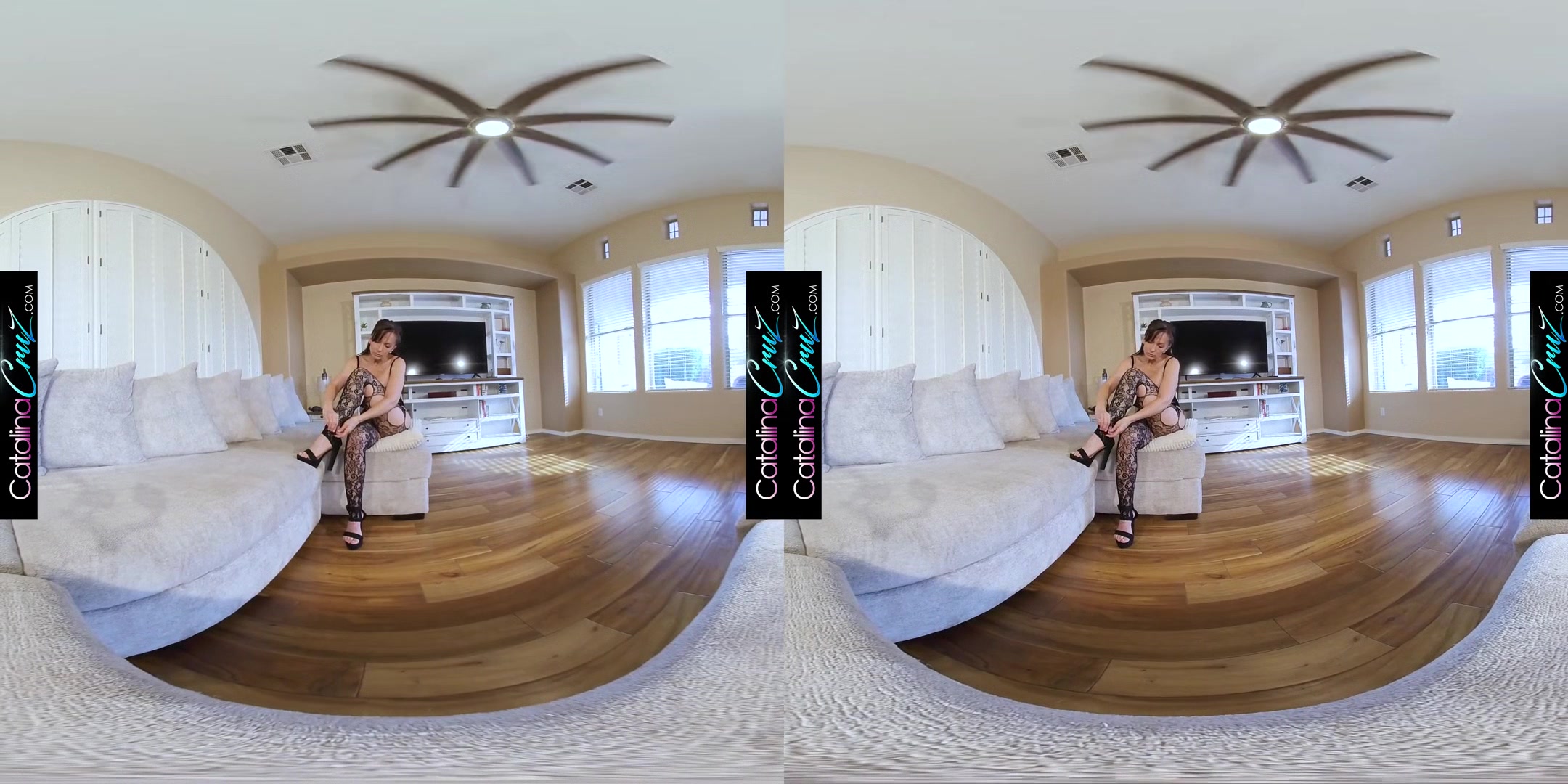 Catalina Cruz - Bodystocking Bliss 5k Vr