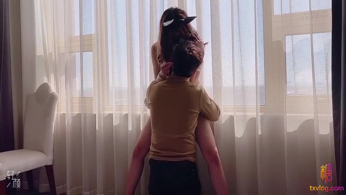 My Hot Girlfriend With Sexy Lingerie Teasing Me To Fuck Her Wet Pussy And Cum On Her Big Butts