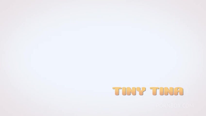 Glass Goddess with Tiny Tina by Wet And Pissy - PissVids