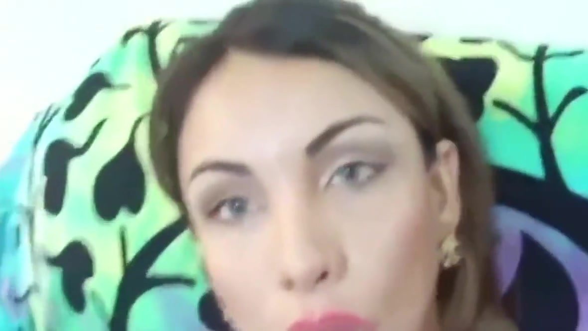 Hot Latina Shemale Jerks Cums