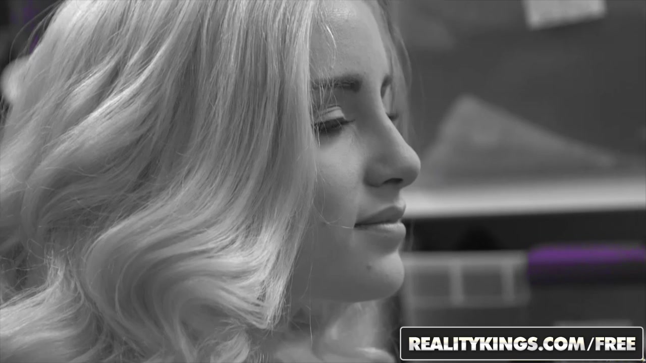 RealityKings - First Time Auditions - Naomi Woods Sean Lawless - Sweet Naomi