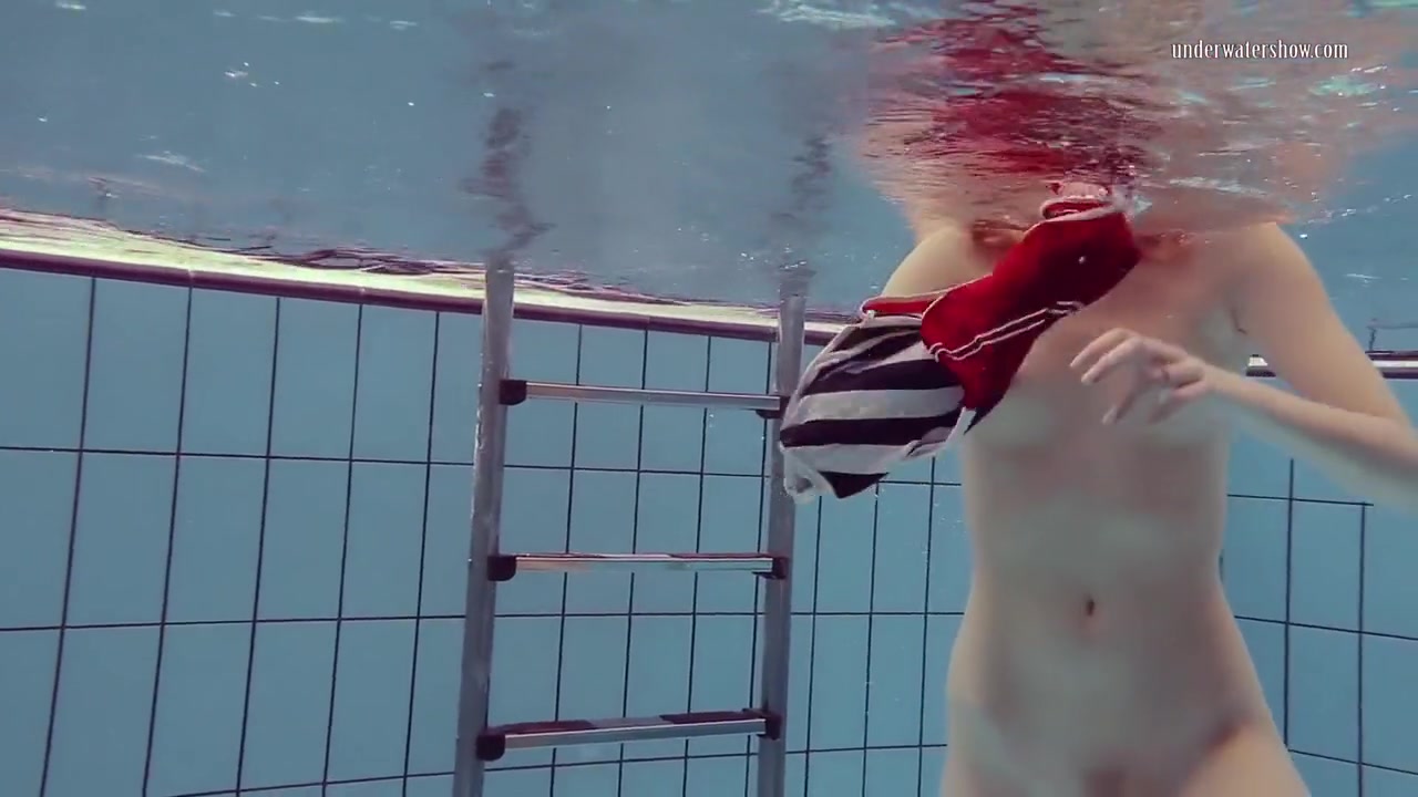 Nastya Super Underwater Hot Babe From Russia
