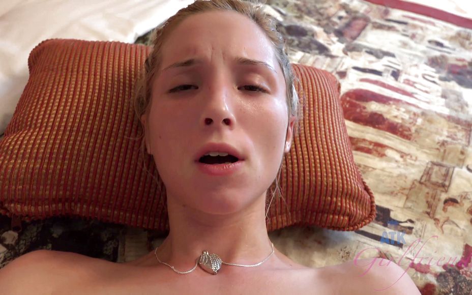 Virtual Vacation Bangkok With Piper Perri 1/6