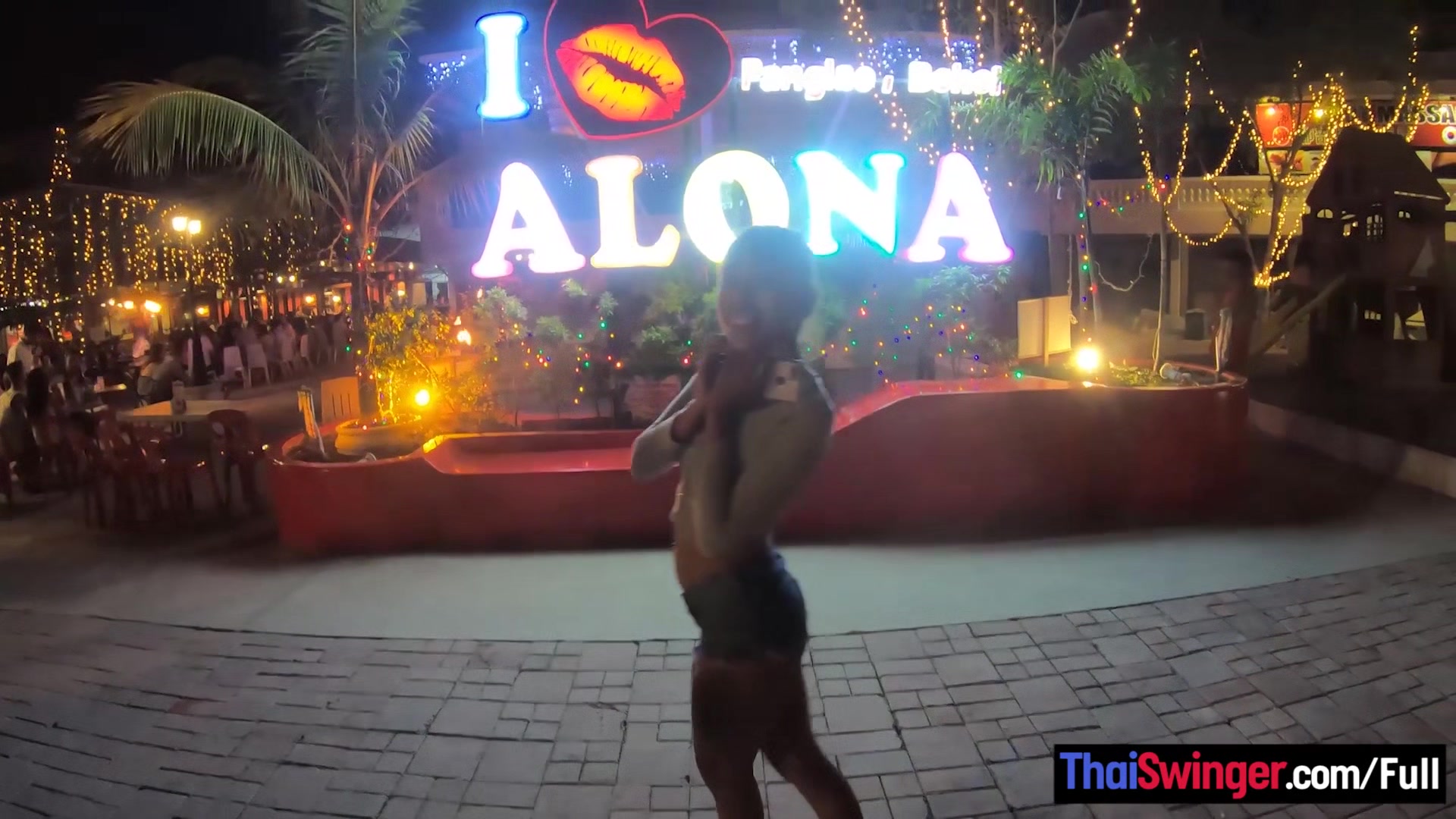 Amateur couple watches a fire show and has hot sex once back in the hotel