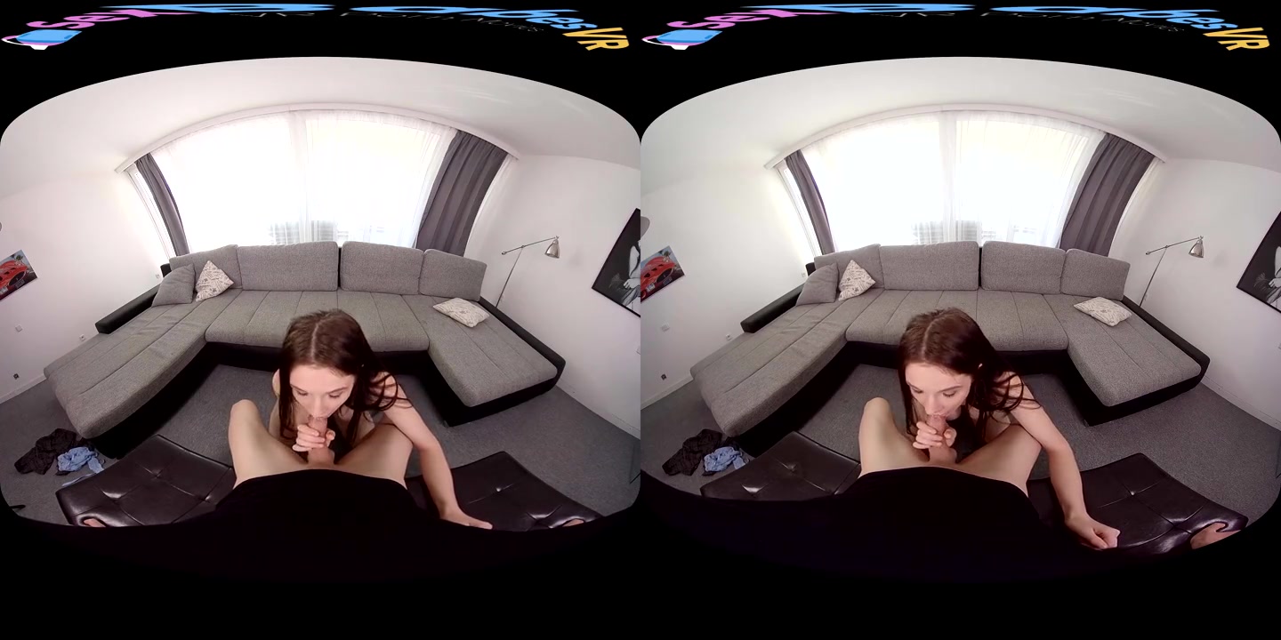 VR porn - Busty Czech Beauty - SexBabesVR