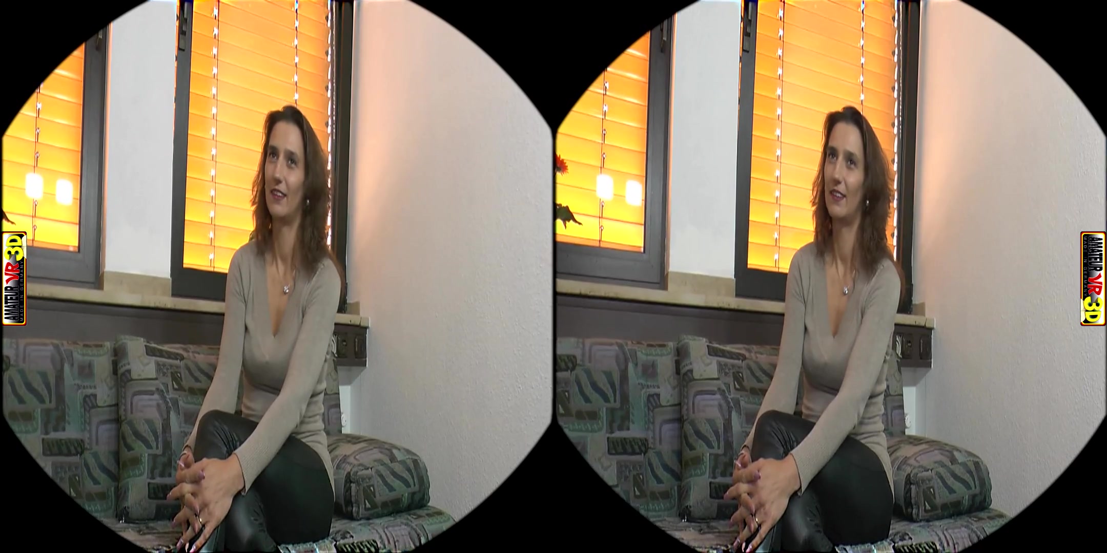 Sabrina in Pussyshow... Sabrina - AmateurVR3D