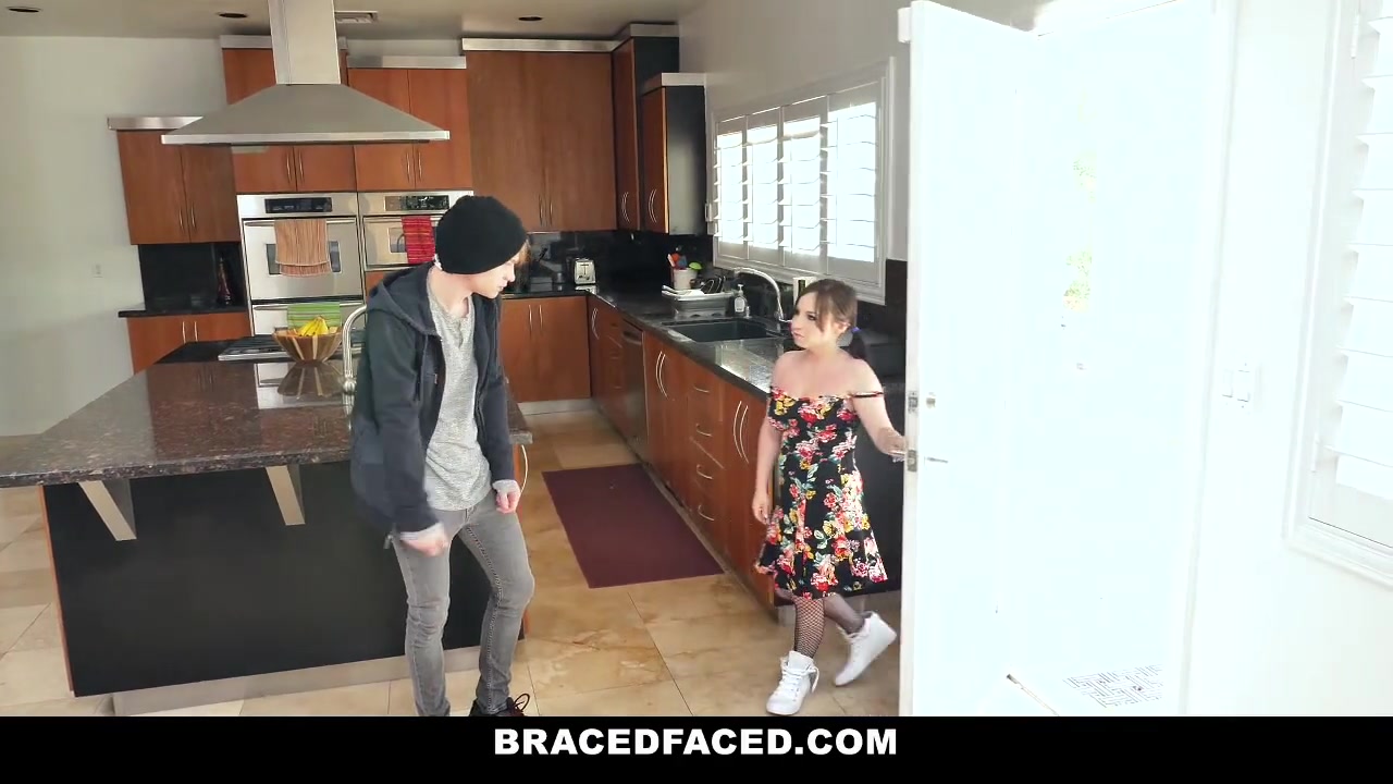 BraceFaced - Young Virgin Fucks Nerdy Guy