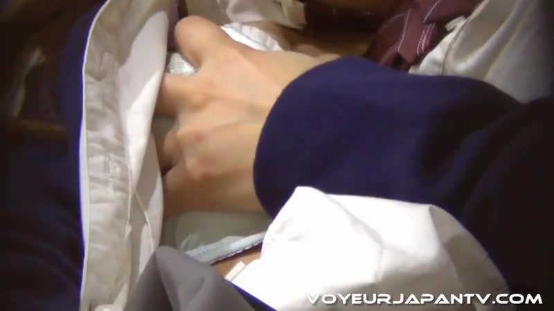 Scratching The Cat - VoyeurJapanTV