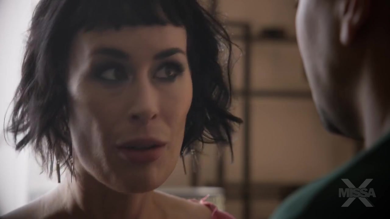 Missa X And Olive Glass In Man Of The House