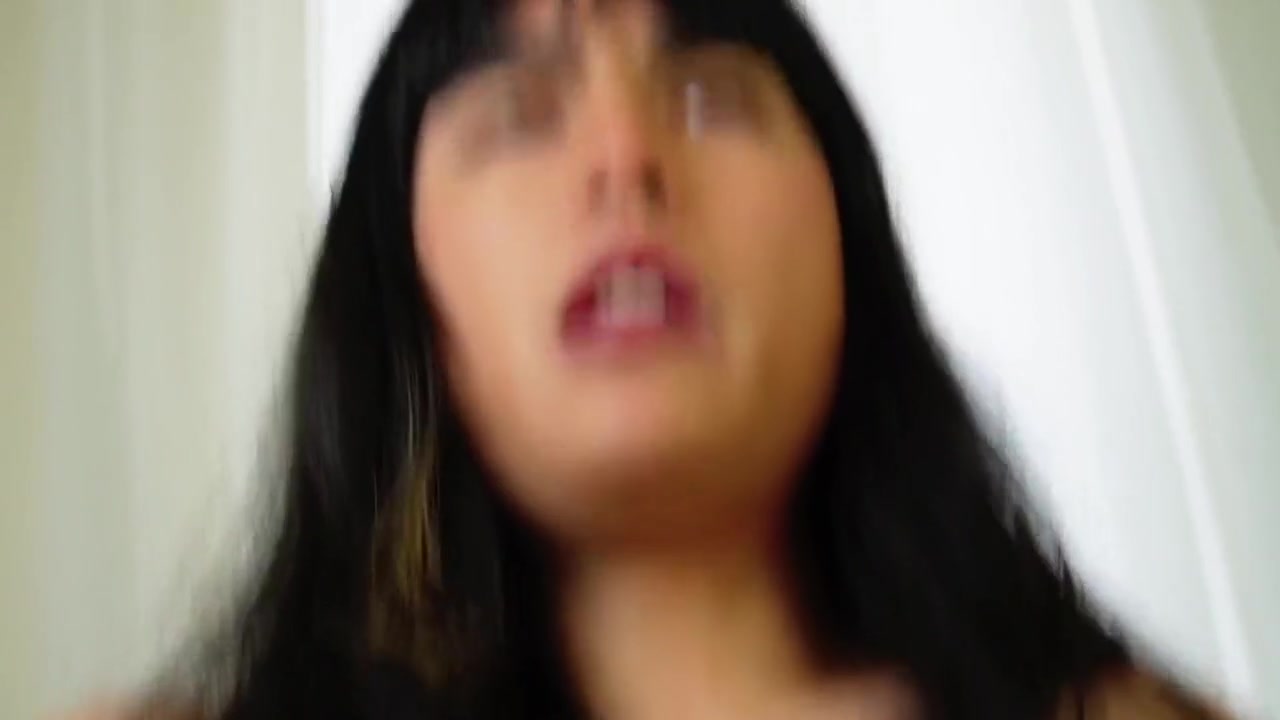 Stepsister: Its Getting Hot In Here