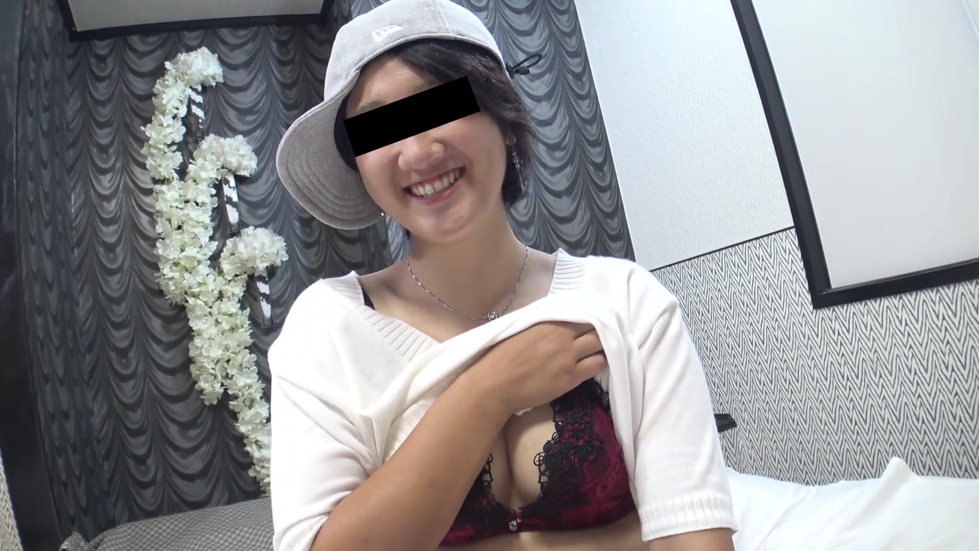 Chika Onishi Fuck My Buddy's Step sister - 10musume