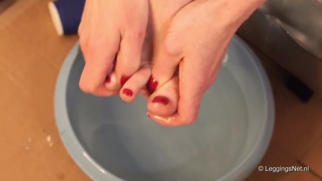 Wash Feet