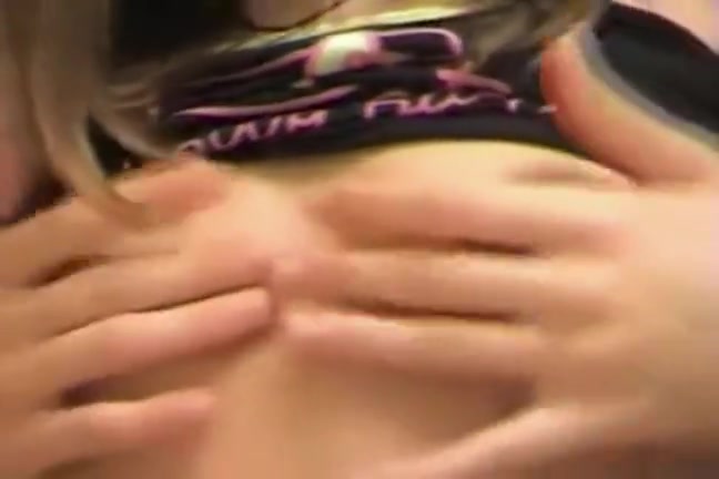 Amateur gf teasing and masturbating