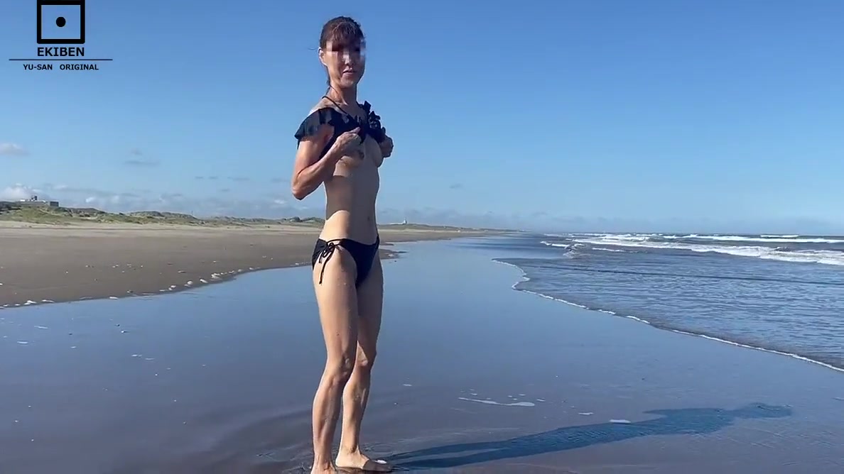 Strip And Dance On The Beach She Loves Utterly Stark Naked