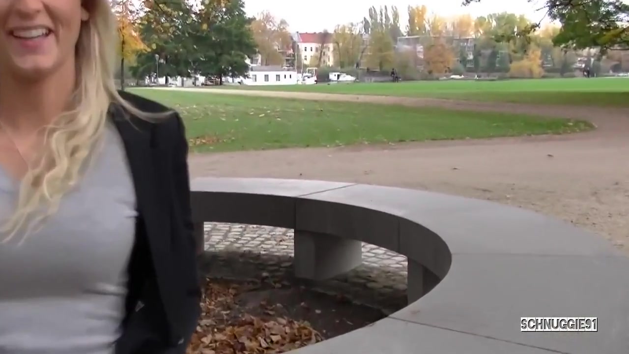 Riskant! Public Im Berliner Stadtpark!