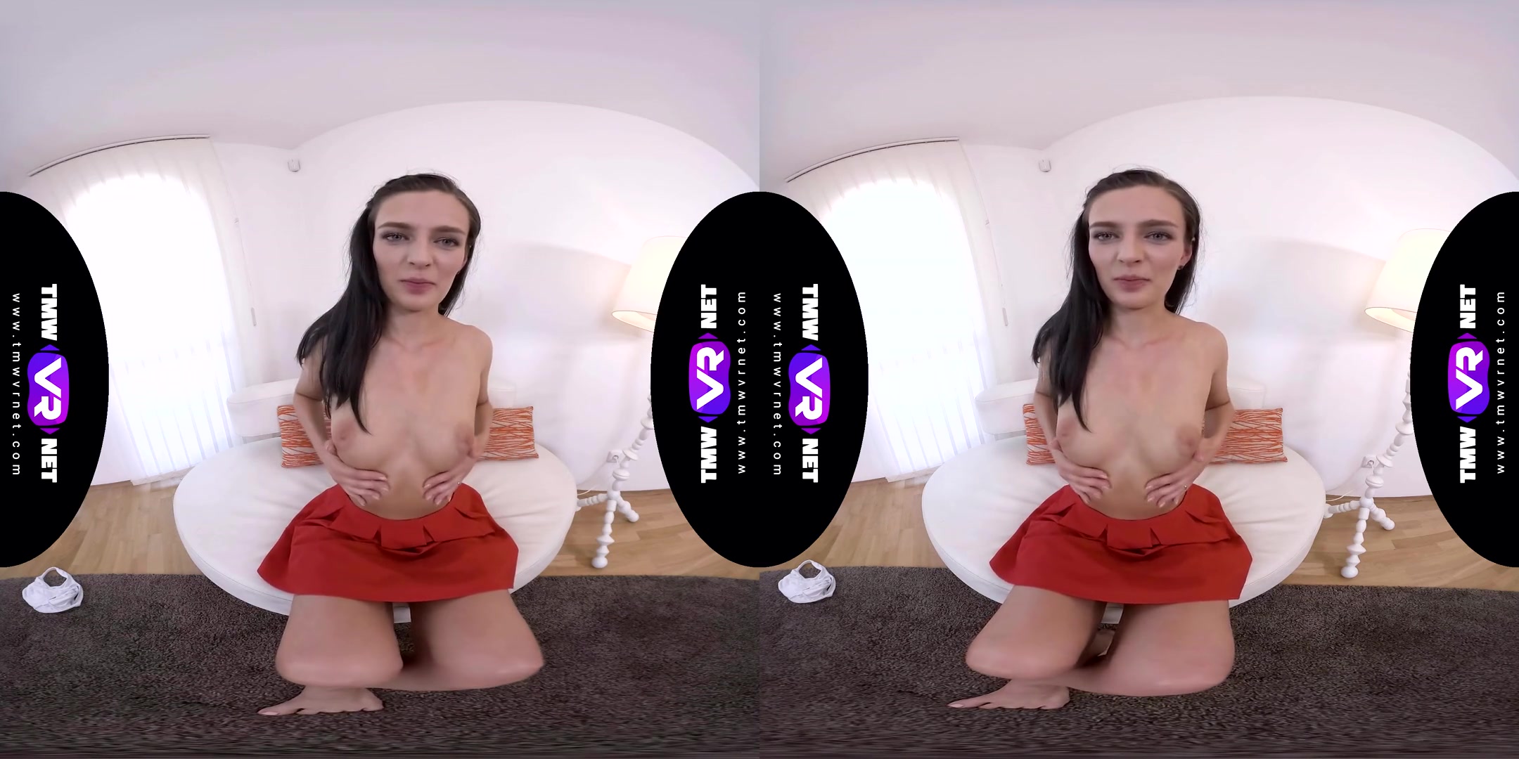 Lee Anne in Self-fuck of a Gorgeous Brunette - TmwVRNet