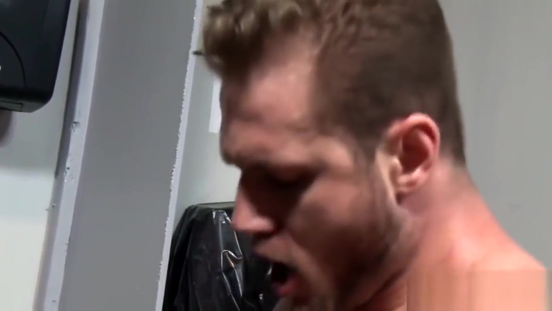 Dude blows gloryhole cock