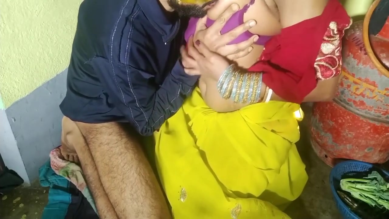 Fucked Friends Desi Wife In The Kitchen
