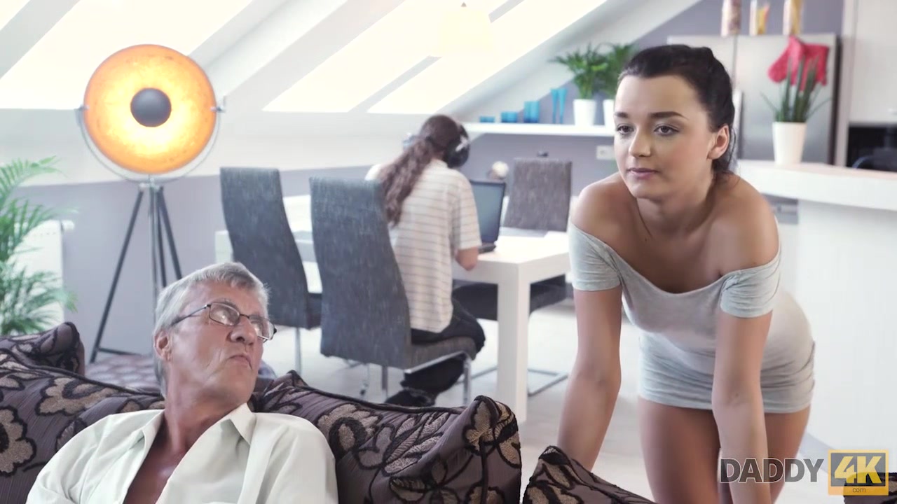 DADDY4K. Cumshot in mouth culminates nice sex of Step daddy and young girl