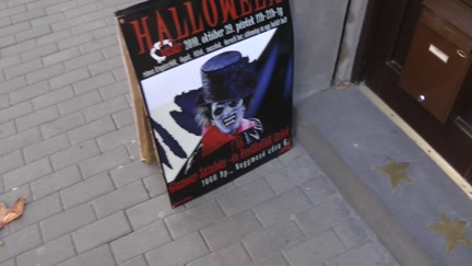 Fancy costume out door sex on Helloween