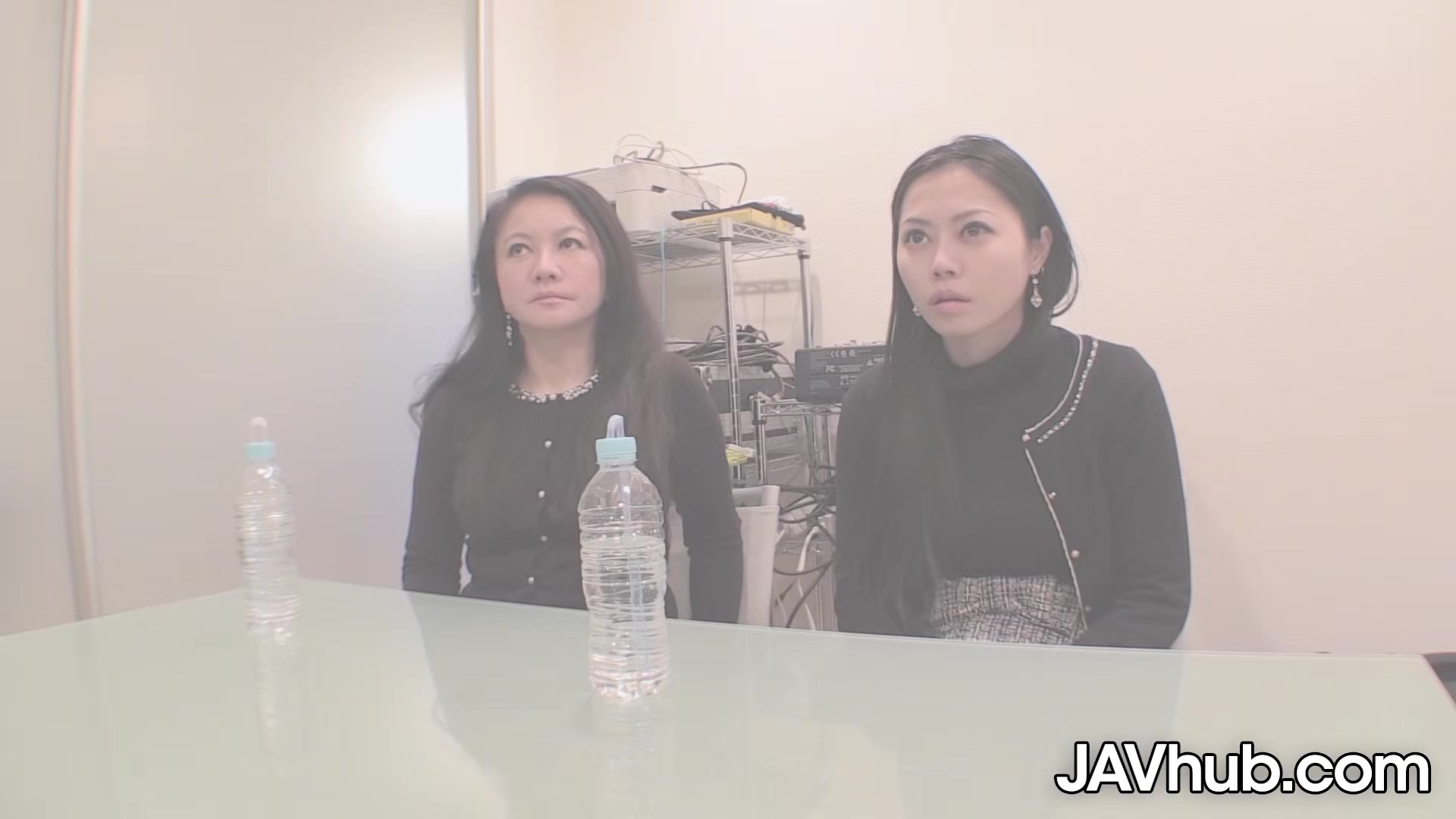 JAVHUB Japanese girl and her stepmother share a cock