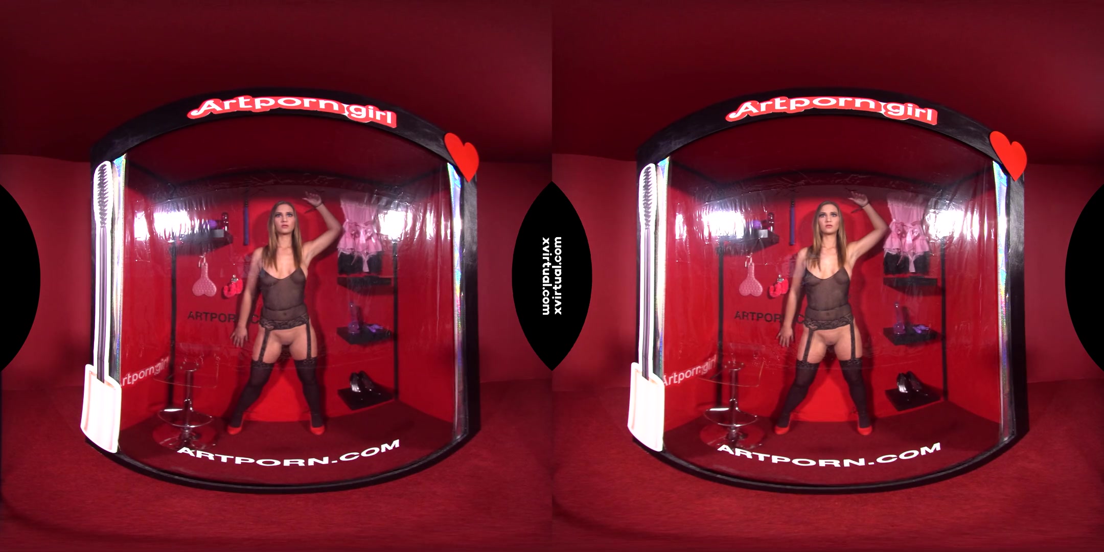 Naomi Bennet in Real Barbie Doll - xVirtual