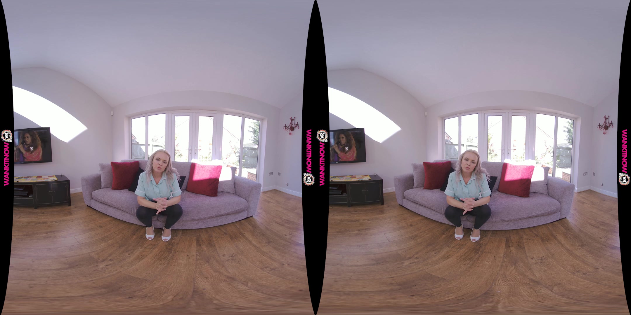 Help Your Boner featuring Frankie Babe - WankitNowVR