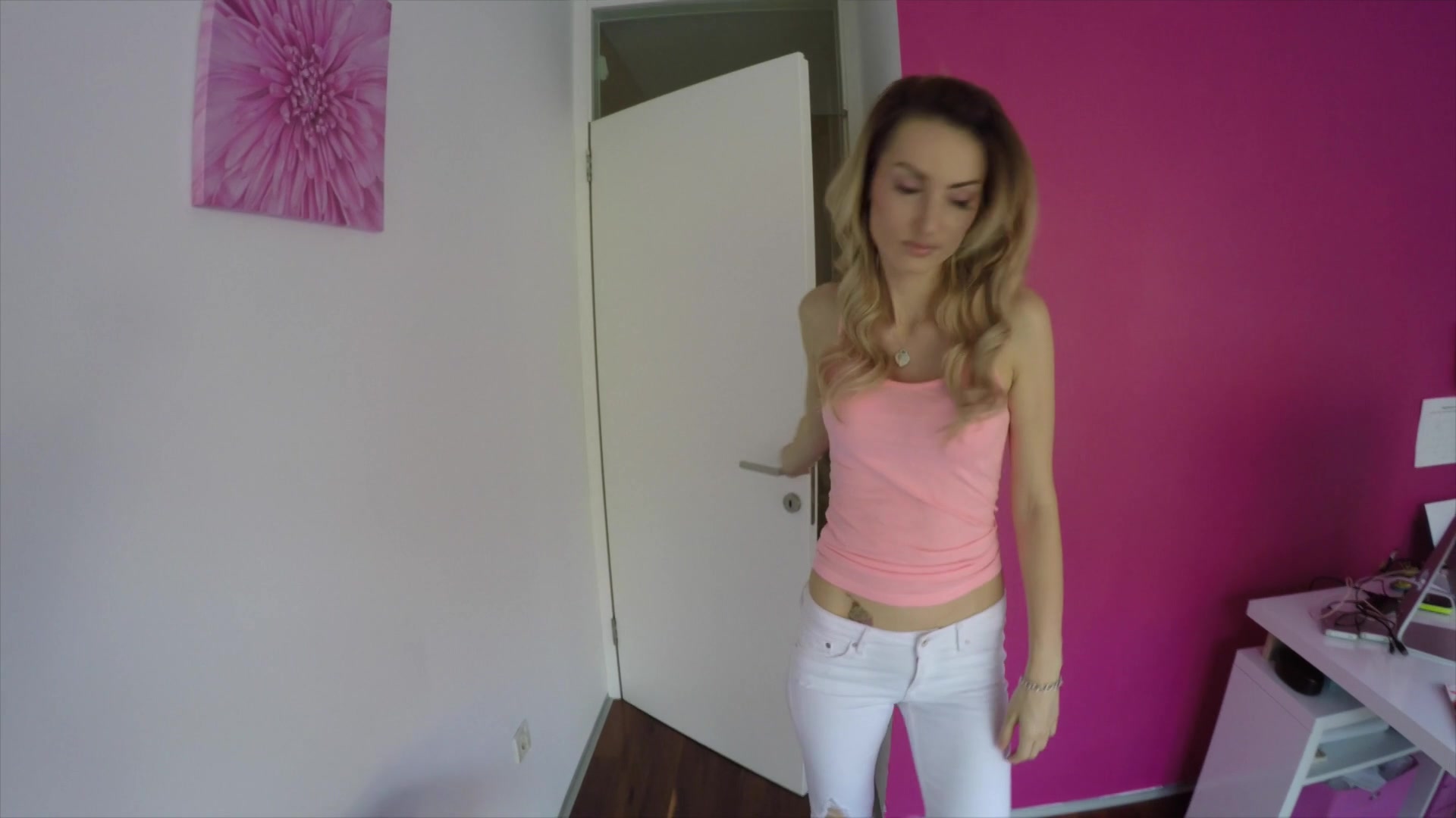 Blanc - Sex Movies Featuring Emma Lovett
