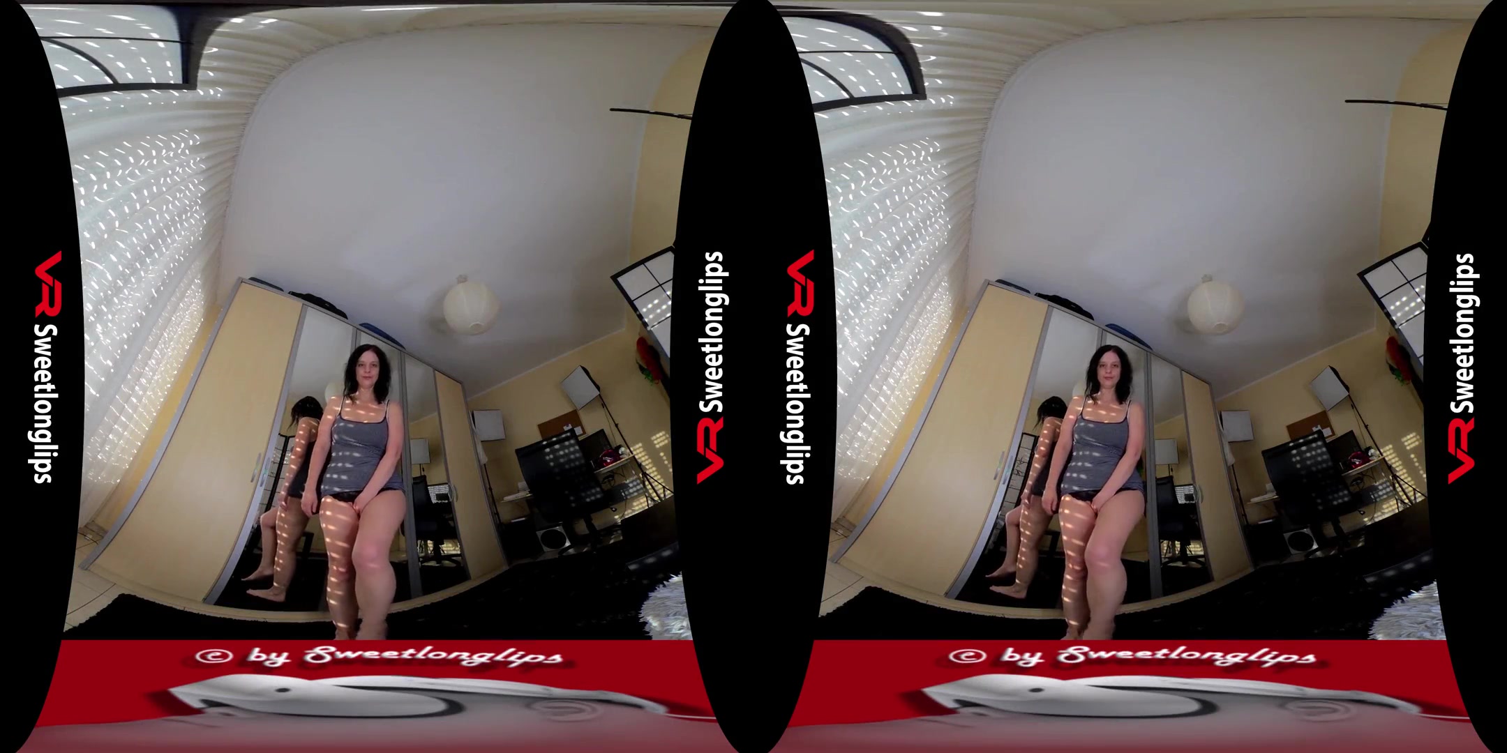 Facesitting Mit Angedickter (Gepumpter) Pussy - Amateur German Solo