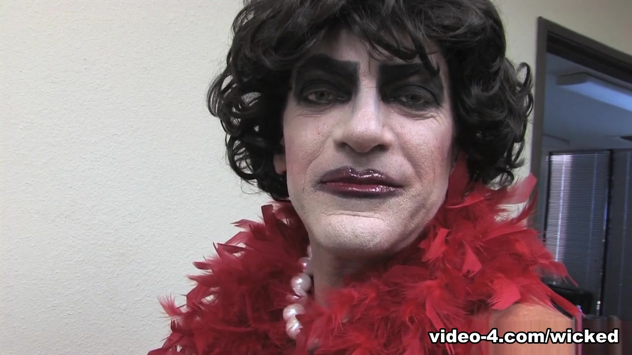The Rocki Whore Picture Show A Hardcore Parody - MakeUp Magic Scene 11