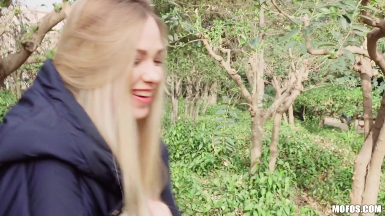 Selvaggia in Blonde Nerd Loves Public Fucking - PublicPickups