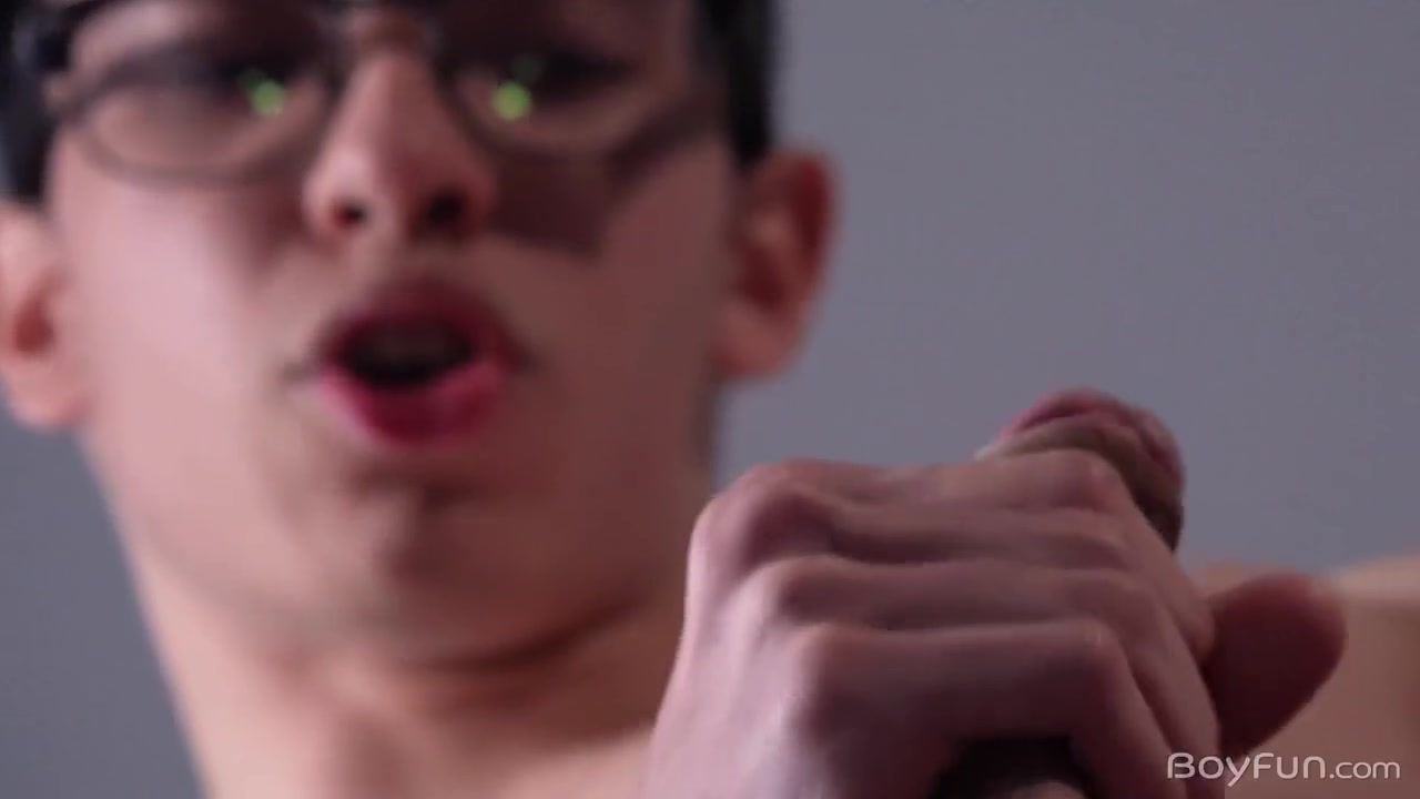 Antu Burghos In Latino Is So Shaved Geek