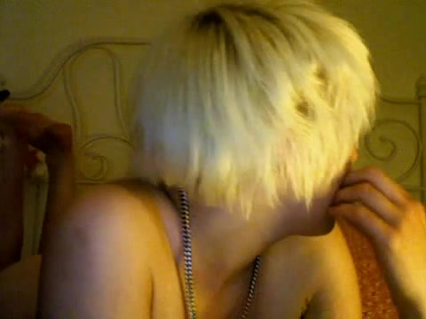Blonde emo hussy fucked from behind
