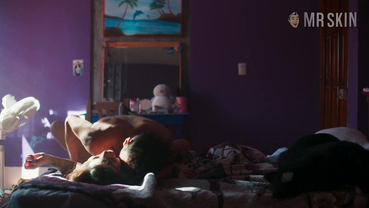 Elle Fanning Nude Debut, A 'Queen and Slim' Front Seater, and More - Mr.Skin
