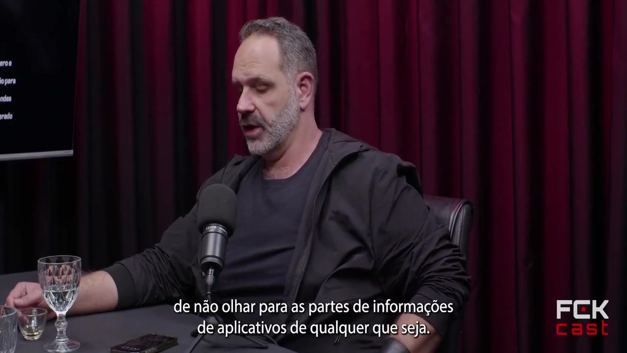 Machoflix Com In Foda A Tres Ao Vivo No Podcast - O Dotado, O Leiteiro E O Leitado No Fckcast #6 84 Min