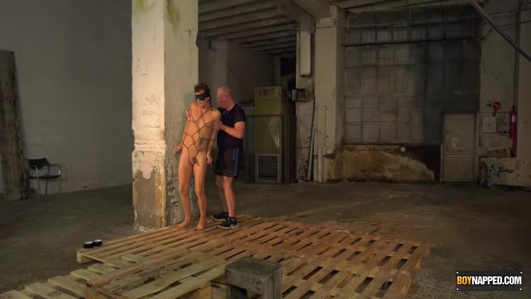 Crazy Kinky Cock Play For Casper 2 - Casper Ellis, Leo Ocean & Sebastian Kane