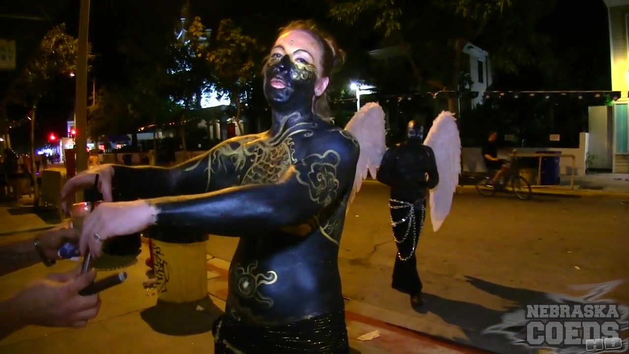 Beautiful Festival Girls Exposing Their Skin Halloween Street Party Fantasy Fest 2018 - NebraskaCoeds
