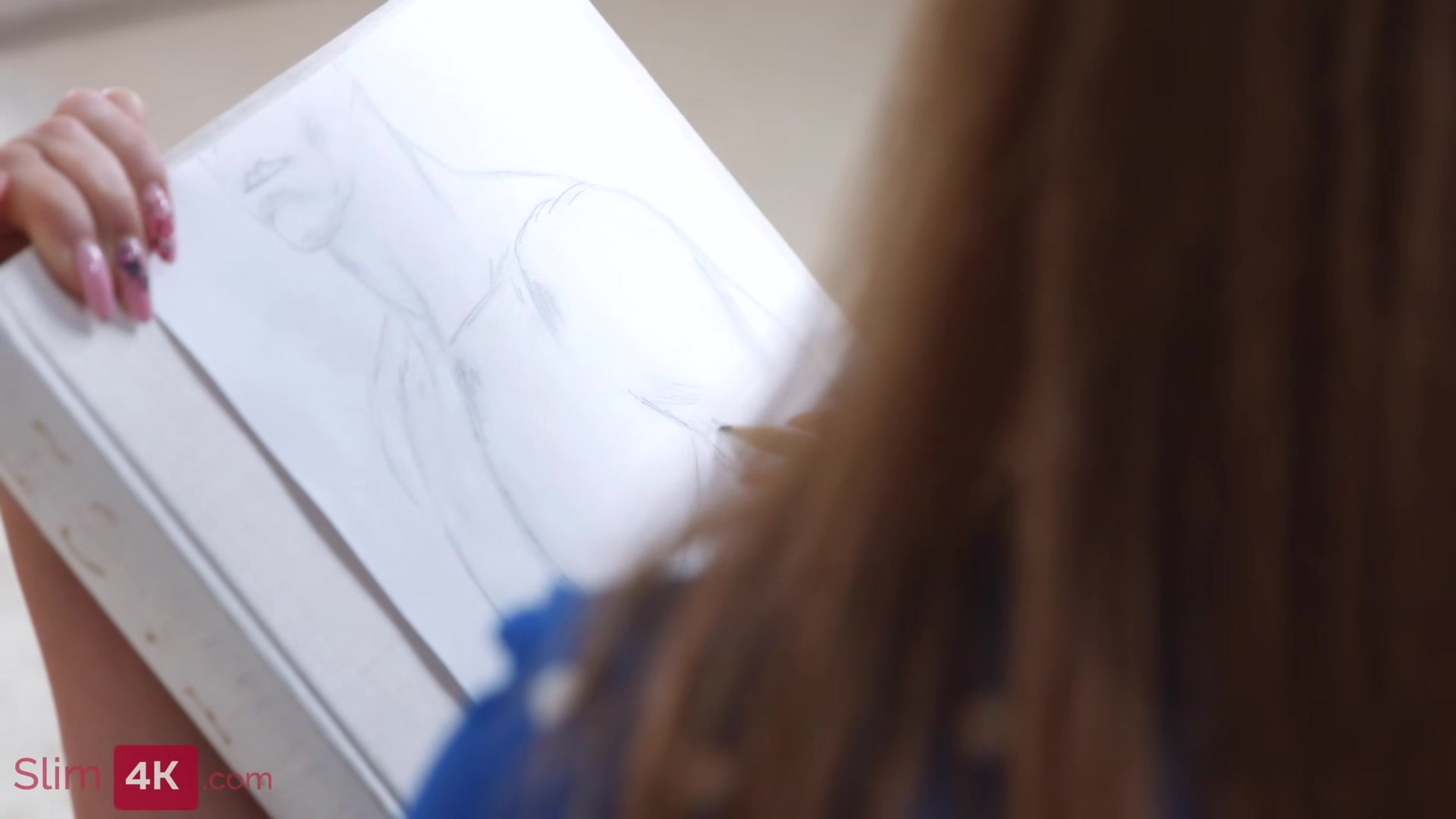 Slim4K - Nude model gets to fuck the artist's ass