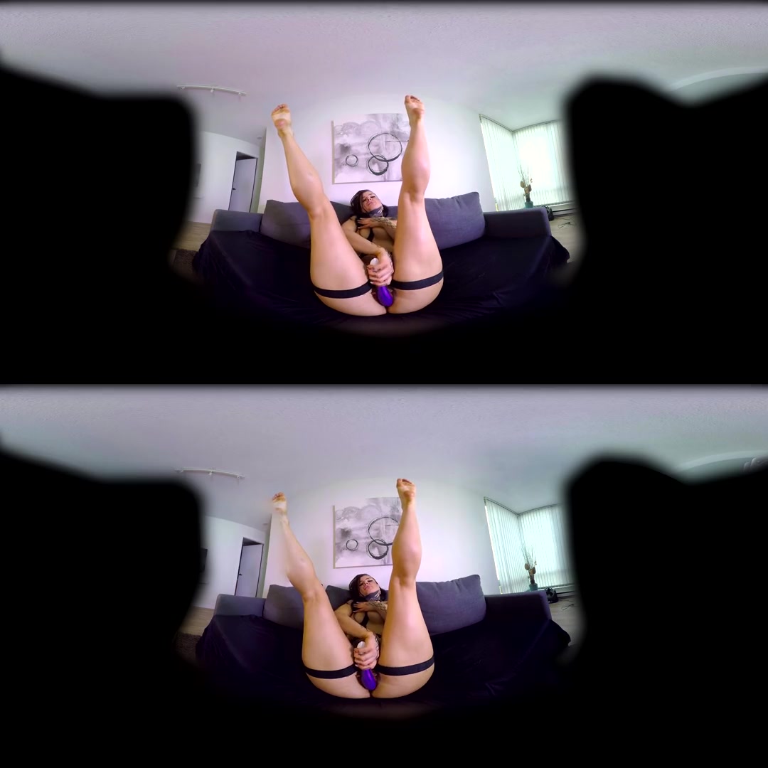 Victoria Villain in The Girl Mum Warned You About - HoloGirlsVR