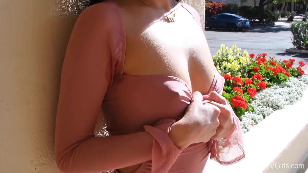 Mila Marie - Beauty In Orgasms In 4k